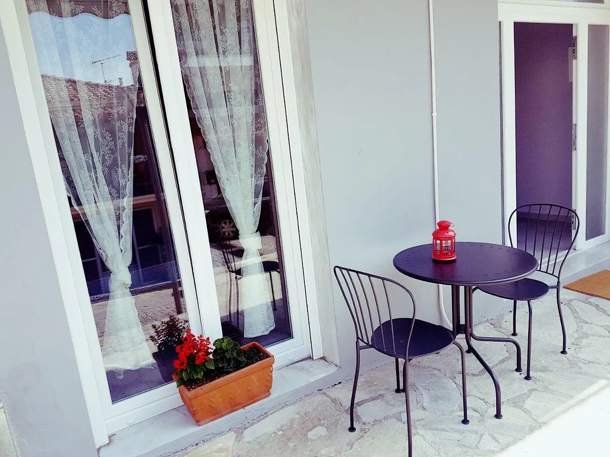 House Tenia Apartman Ájosz Nikólaosz